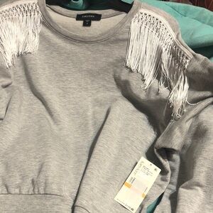 Karen Kane fringe sweatshirt in small